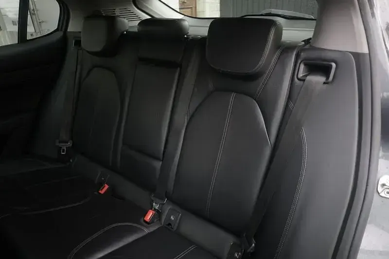 Usata Alfa Romeo Stelvio Business 210 CV (154 kW) 2017 Grigio scuro SUV