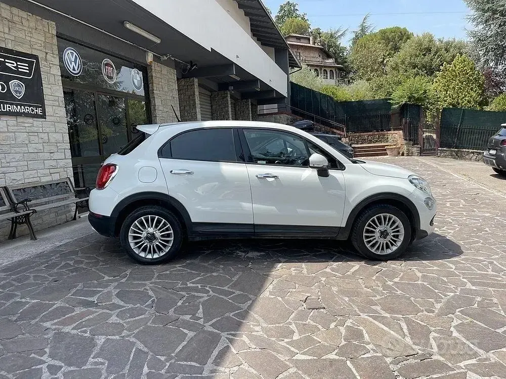 Usata Fiat 500X Lounge 120 CV (88 kW) 2017 Bianco SUV