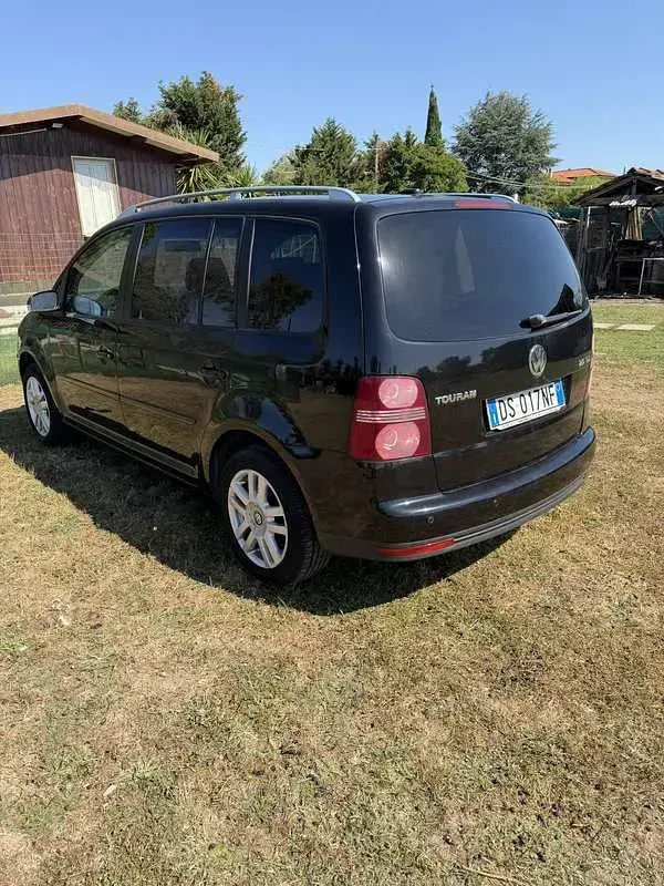 Usata VW Touran Highline 140 CV (102 kW) 2008 Monovolume