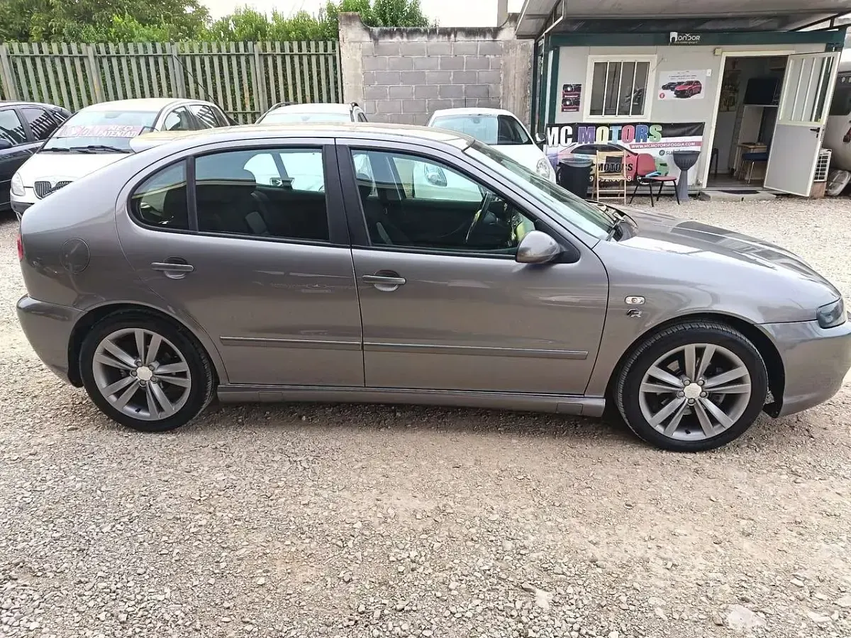 Usata Seat Leon FR 150 CV (110 kW) 2005 Other Utilitaria