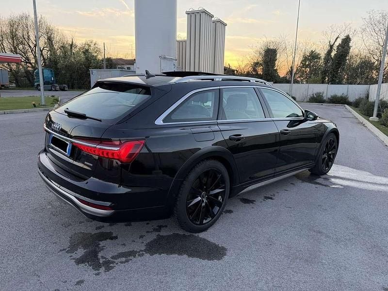 Usata Audi A6 Allroad Ambiente 204 CV (150 kW) 2021 Nero Station wagon