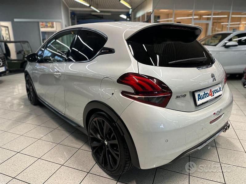 Usata Peugeot 208 GTi by Peugeot Sport 208 CV (152 kW) 2018 Bianco Utilitaria