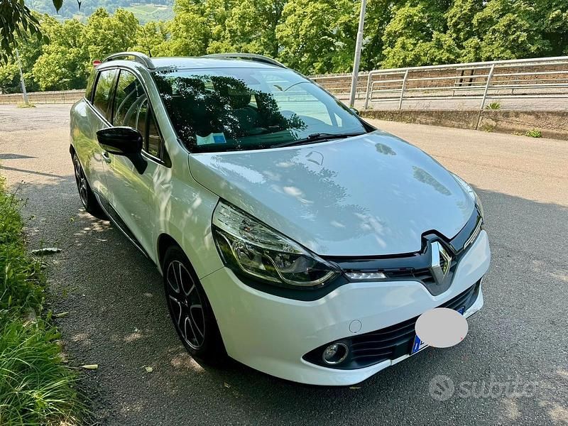 Usata Renault Clio GrandTour 90 CV (66 kW) 2013 Bianco Station wagon