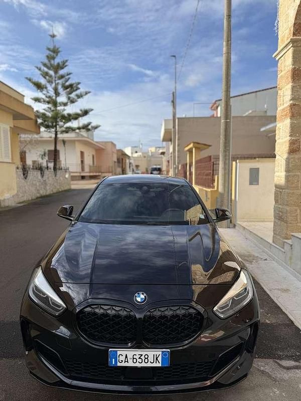 Usata BMW M135 320 CV (235 kW) 2020 Nero Utilitaria