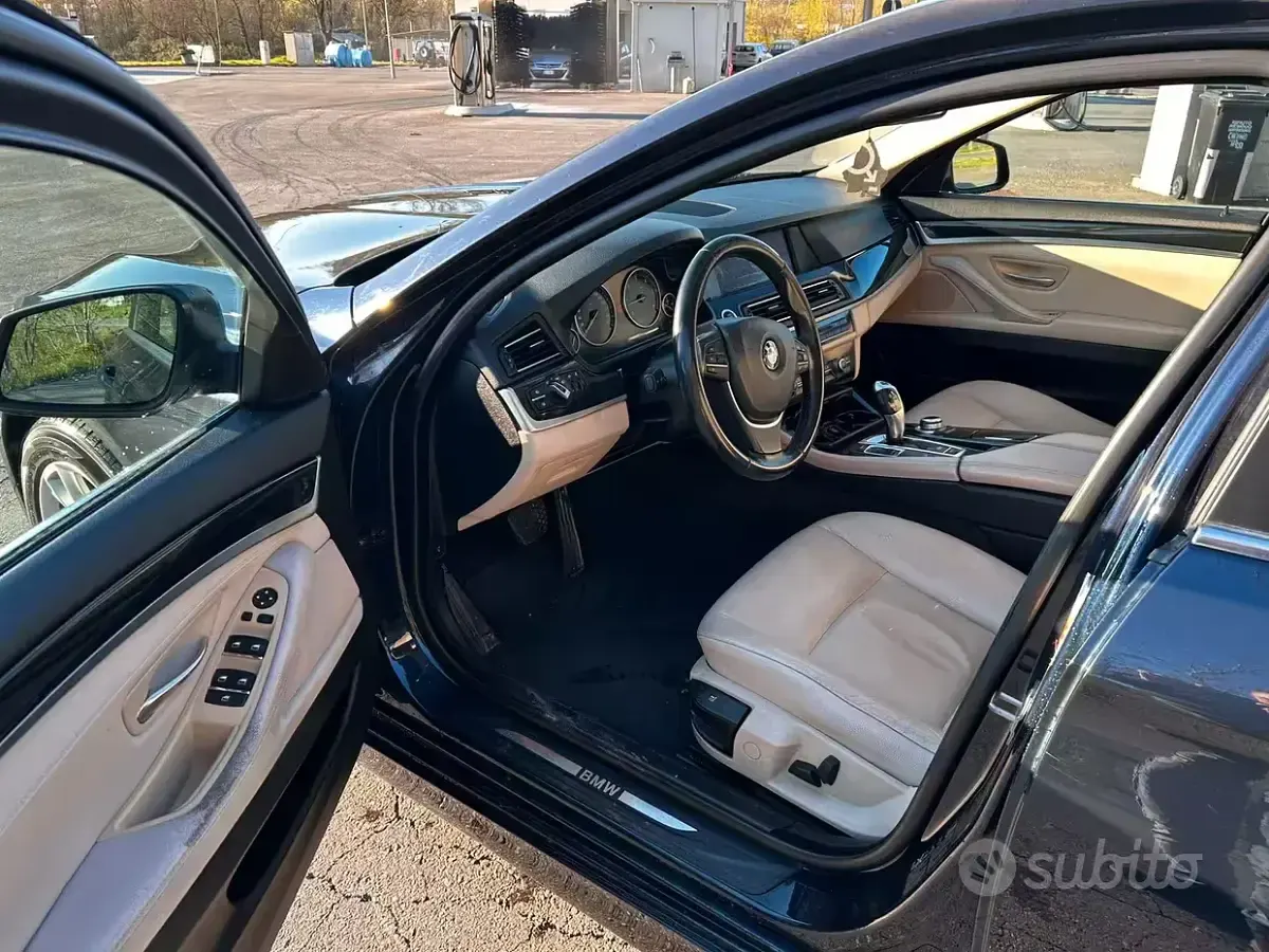 Usata BMW 525 218 CV (160 kW) 2013 Blu Berlina