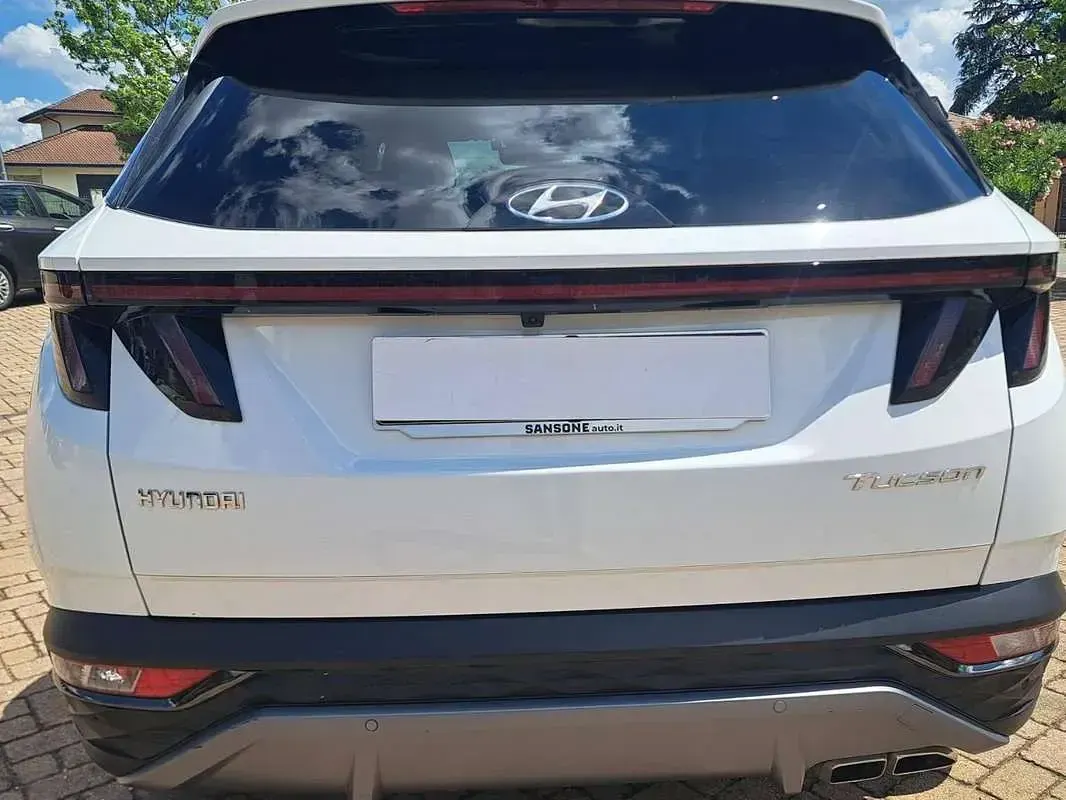 Usata Hyundai Tucson 116 CV (85 kW) 2022 Bianco SUV