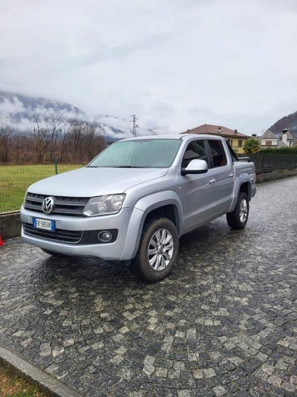 Argento(met.) Usata 2011 VW Amarok Pick-up | 15.800 € (Ottimo prezzo) - Immagine 1/4