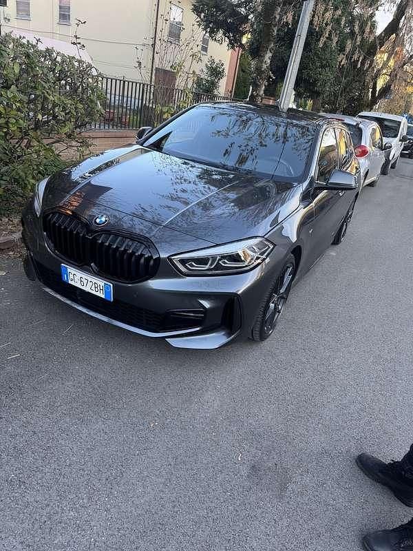 Usata BMW 118 M Sport 150 CV (110 kW) 2021 Grigio Utilitaria