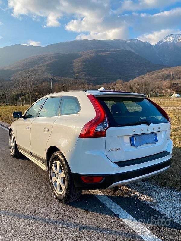 Usata Volvo XC60 2009 Bianco SUV