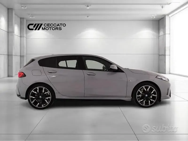 Usata BMW 118 M Sport 150 CV (110 kW) 2025 Grigio Utilitaria