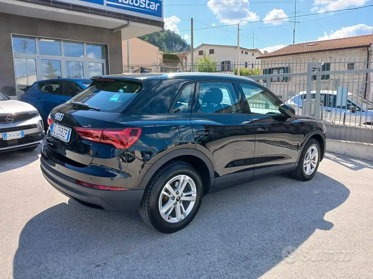 Usata Audi Q3 Business 150 CV (110 kW) 2022 Nero SUV
