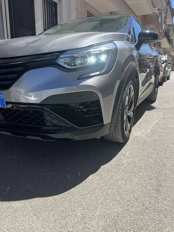 Usata Renault Captur Engineered 92 CV (67 kW) 2023 SUV