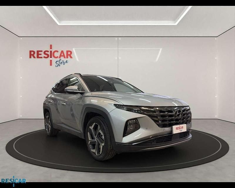 Argento metallizzato Usata 2021 Hyundai Tucson SUV | 22.000 € (Buon prezzo) - Immagine 1/4