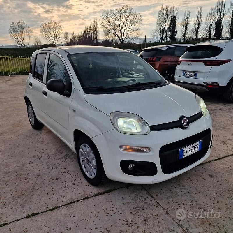 Usata Fiat Panda Easy 74 CV (54 kW) 2015 Bianco Utilitaria