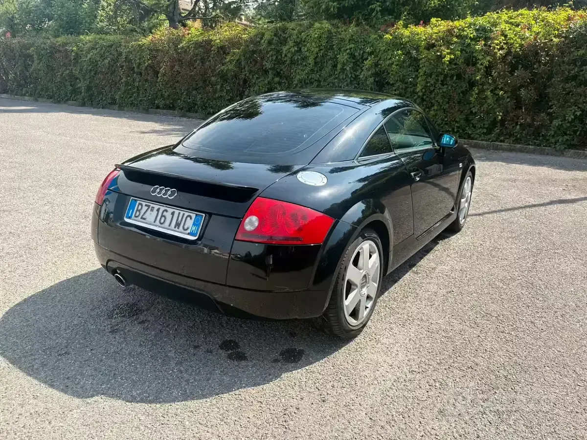 Usata Audi TT 179 CV (131 kW) 2002 Nero Coupé