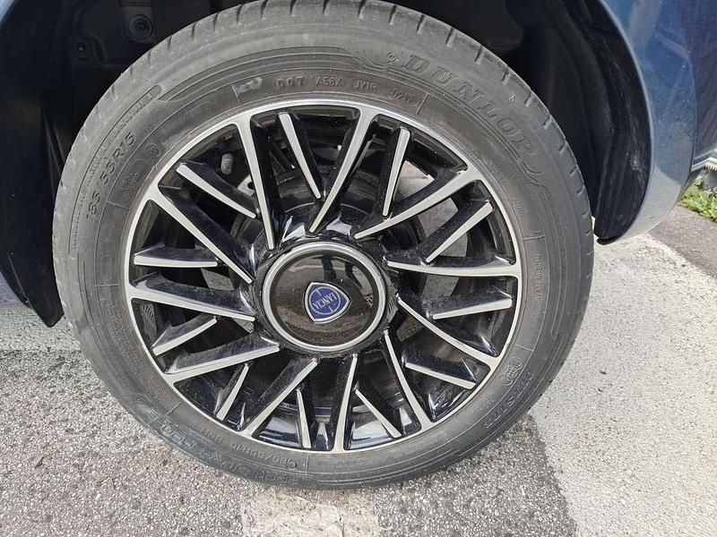 Usata Lancia Ypsilon S 69 CV (50 kW) 2024 Blu Utilitaria