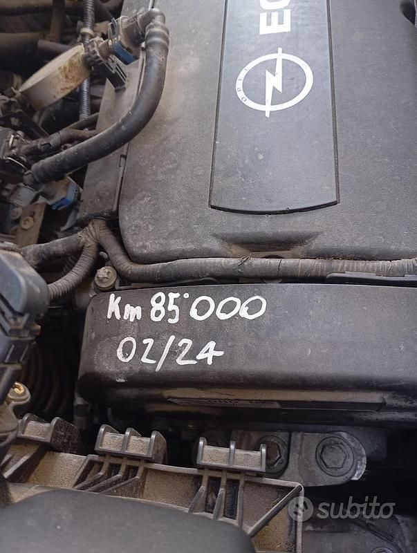 Usata Opel Mokka 116 CV (85 kW) 2014 Bianco SUV