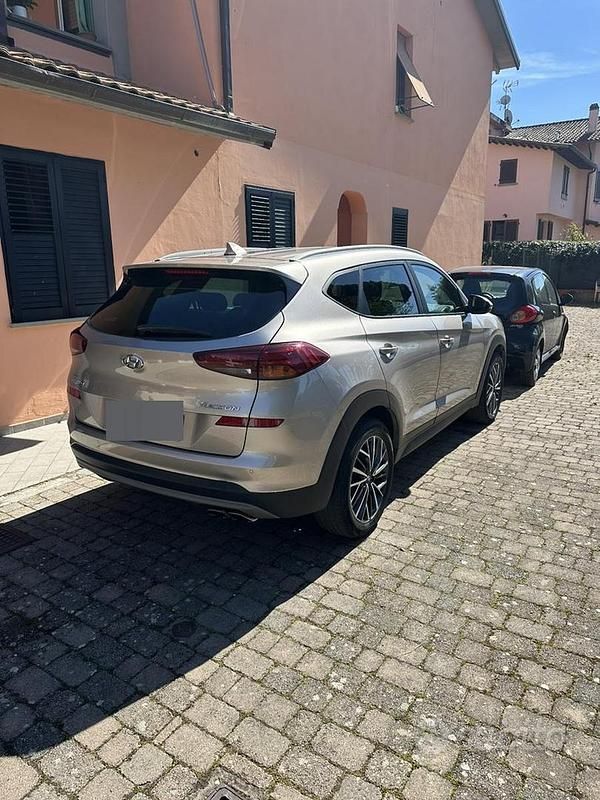 Usata Hyundai Tucson 2019 Grigio SUV