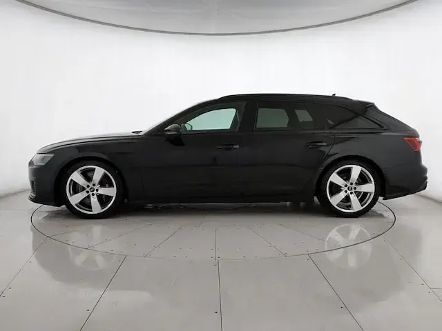 Usata Audi A6 Sport 344 CV (253 kW) 2023 Nero mythos metallizzato Station wagon