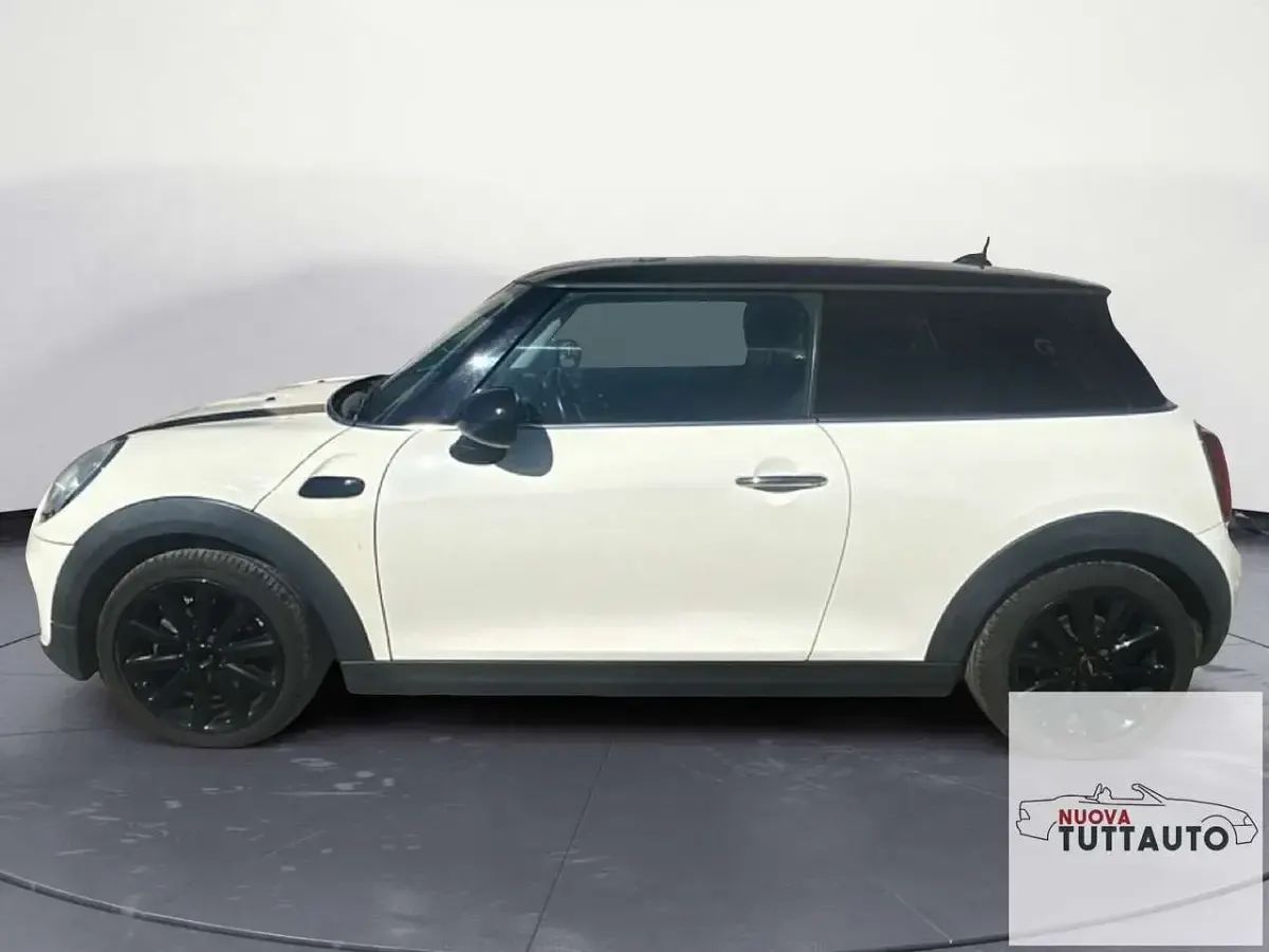 Usata Mini Cooper D 116 CV (85 kW) 2014 Bianco Utilitaria
