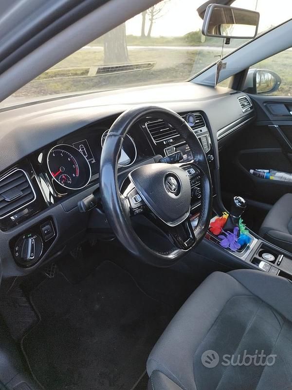 Usata VW Golf VII 125 CV (91 kW) 2015 Grigio Berlina