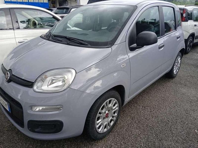 Grigio Usata 2021 Fiat Panda Utilitaria | 8000 € (Super prezzo) - Immagine 1/4