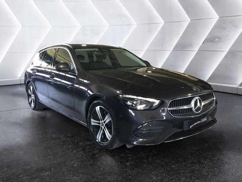 Usata Mercedes 200 Advanced 163 CV (119 kW) 2024 Nero Station wagon