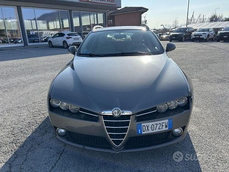Usata Alfa Romeo 159 Progression 150 CV (110 kW) 2009 Grigio Station wagon