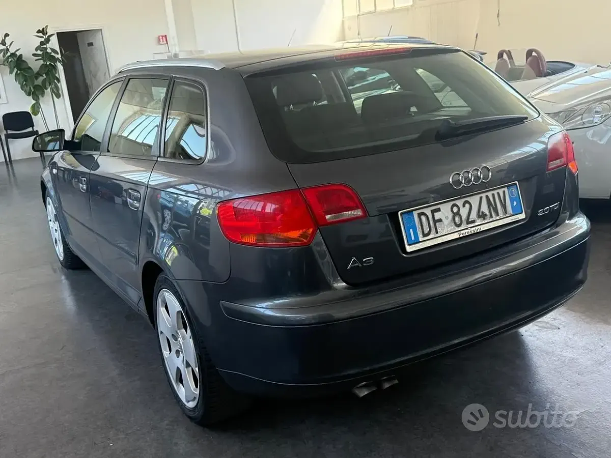 Usata Audi A3 Sportback Ambition 140 CV (102 kW) 2007 Grigio Utilitaria