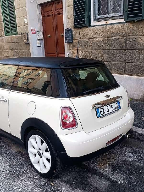 Occasion Mini Cooper D 111 ch (81 kW) 2011 Citadine