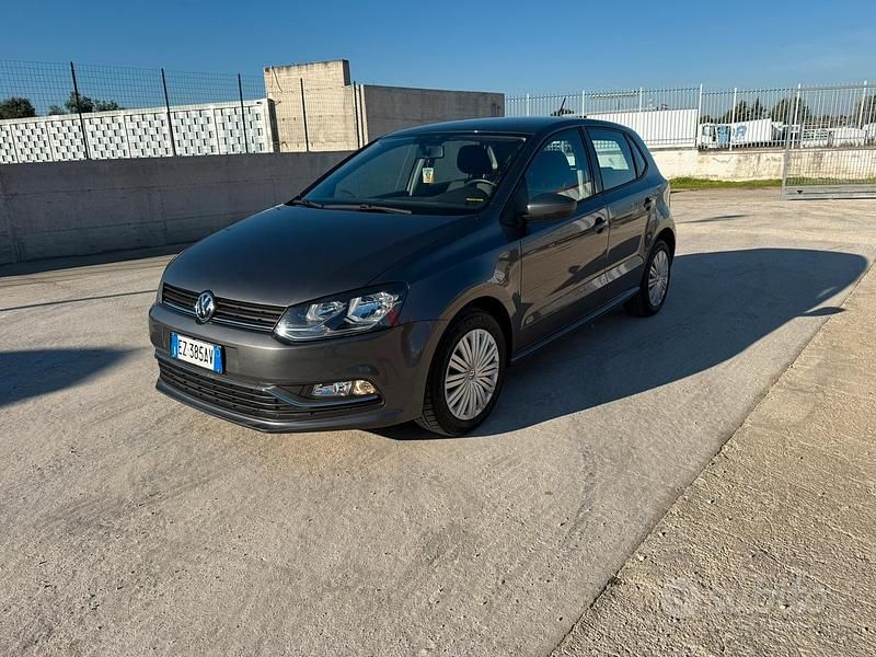 Usata VW Polo 90 CV (66 kW) 2015 Grigio Berlina
