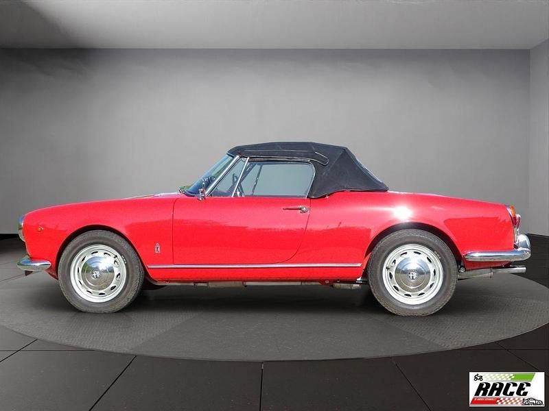 Usata Alfa Romeo Spider 78 CV (57 kW) 1961 Rosso Cabrio