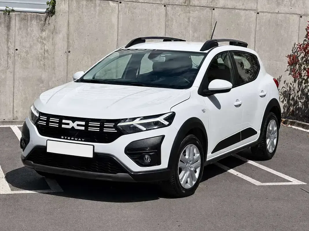 Usata Dacia Sandero Stepway 90 CV (66 kW) 2023 Bianco Berlina
