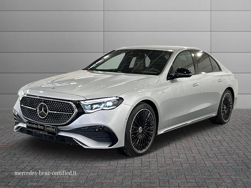Nuova Mercedes E300 Advanced Plus 197 CV (144 kW) 2026 Argento hightech Berlina