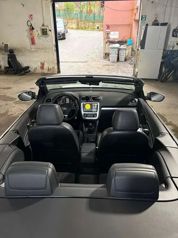 Usata VW Eos 122 CV (89 kW) 2012 Cabrio