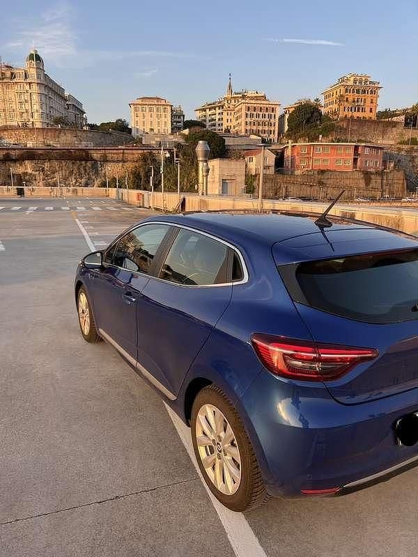 Usata Renault Clio V Zen 91 CV (66 kW) 2021 Berlina