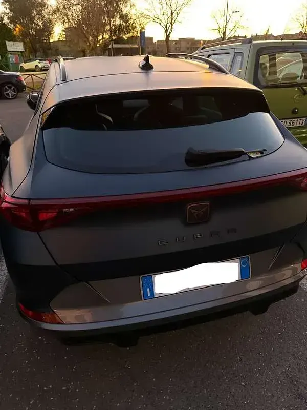 Usata Cupra Formentor 150 CV (110 kW) 2023 Blu/azzurro SUV