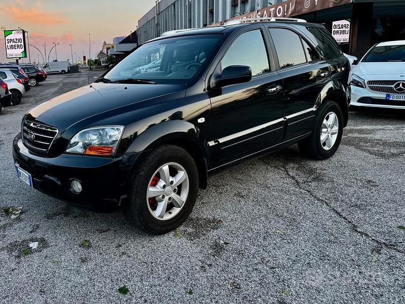 Usata 2007 Kia Sorento Active SUV | 3500 € (Cara) - Immagine 1/4