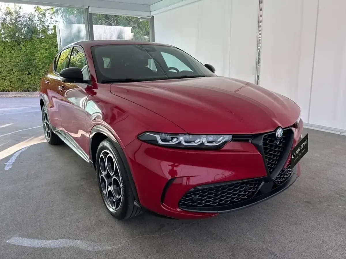 Usata Alfa Romeo Tonale Sprint 131 CV (96 kW) 2024 Rosso SUV