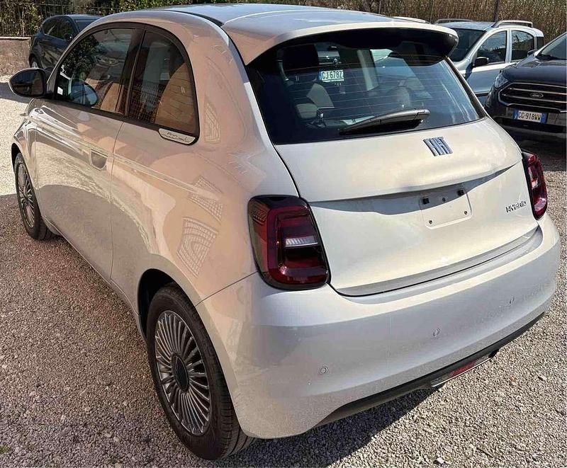 Nuova Fiat 500 69 CV (50 kW) 2026 Celestial blu Utilitaria