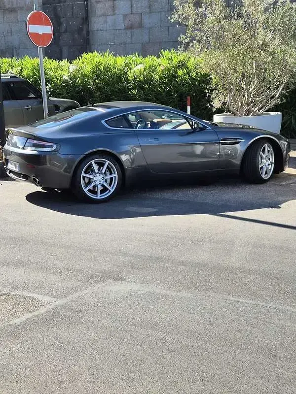 Usata Aston Martin Vantage 385 CV (283 kW) 2005 Grigio Coupé