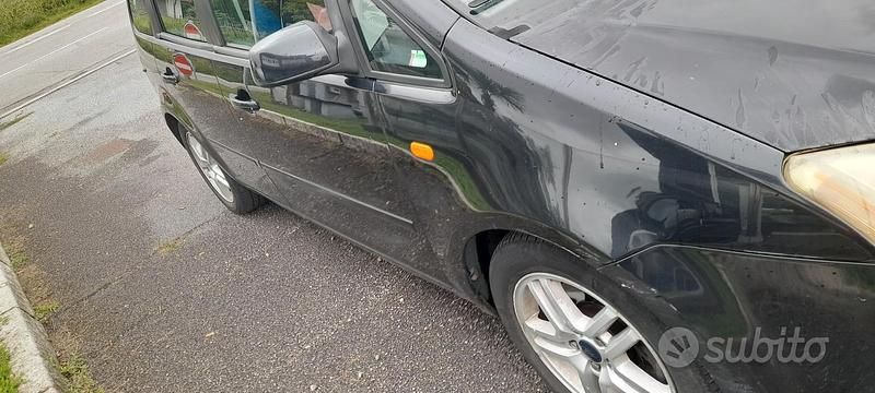 Usata Ford C-MAX 115 CV (84 kW) 2004 Nero Monovolume