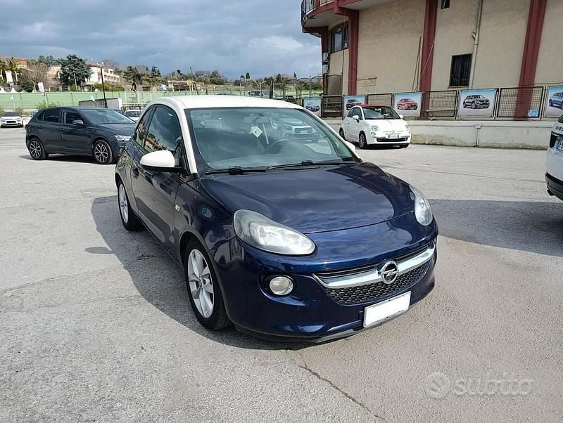 Usata Opel Adam 70 CV (51 kW) 2015 Grigio Utilitaria