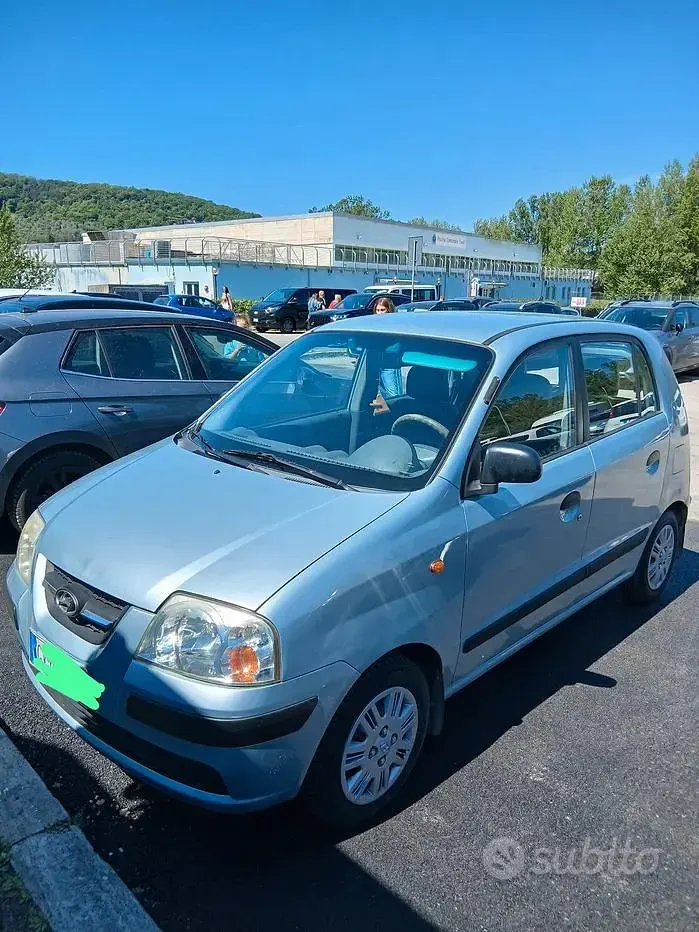 Usata Hyundai Atos 63 CV (46 kW) 2006 Grigio Utilitaria