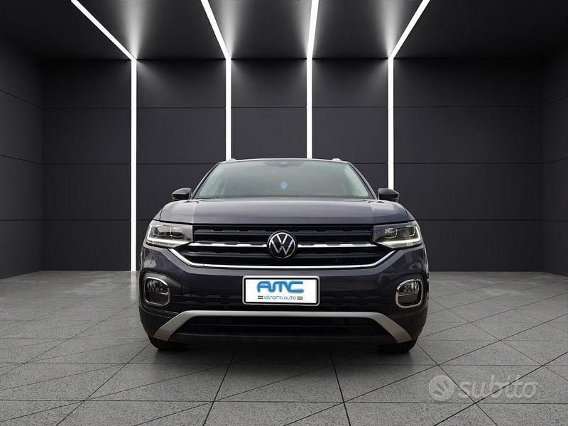 Usata VW T-Cross Advance 150 CV (110 kW) 2023 Grigio SUV