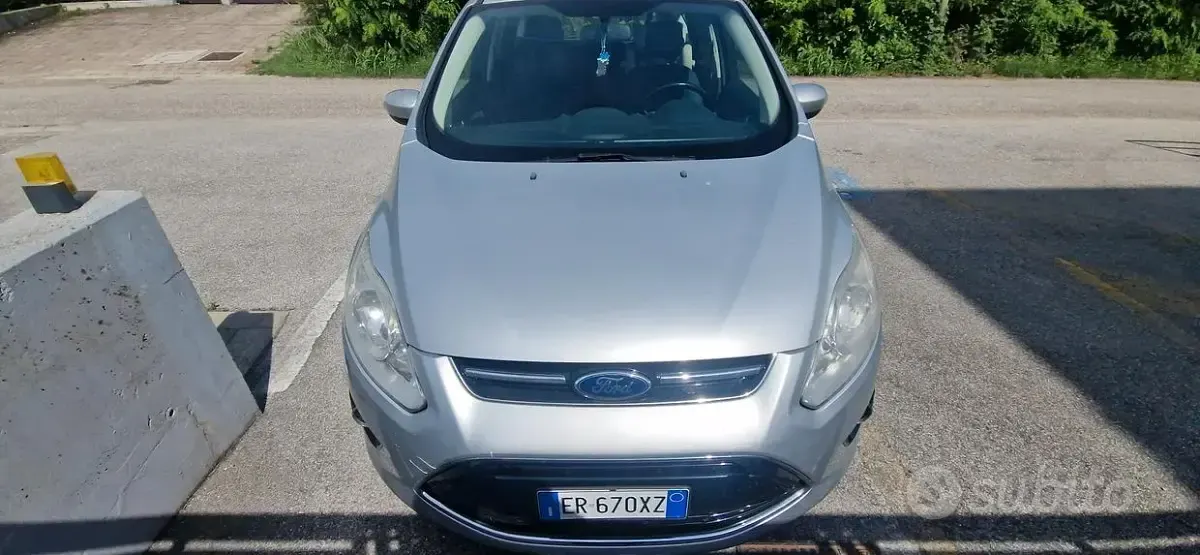 Usata Ford C-MAX 115 CV (84 kW) 2013 Grigio Monovolume