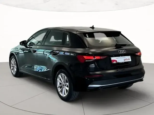 Usata Audi A3 Business 116 CV (85 kW) 2025 Nero mito metallizzato Berlina