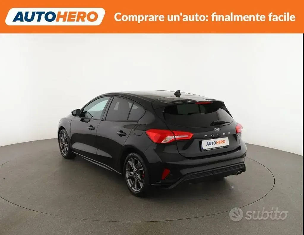 Usata Ford Focus ST 155 CV (114 kW) 2022 Nero Berlina