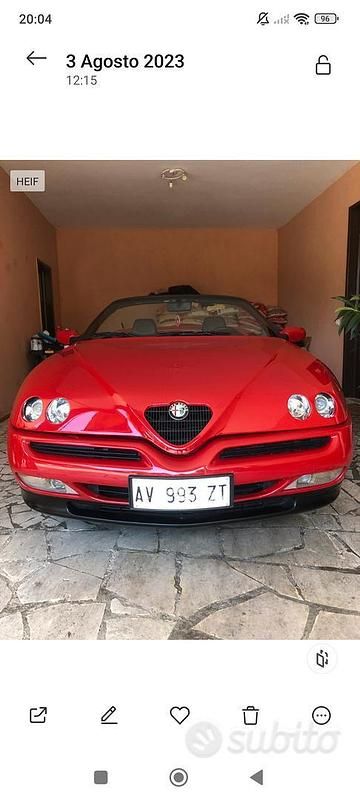Rosso Usata 1998 Alfa Romeo 2000 Cabrio | 10.900 € - Immagine 1/4