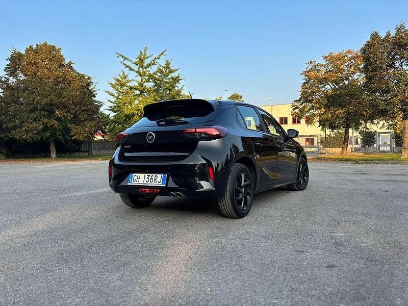 Usata Opel Corsa GS Line 131 CV (96 kW) 2022 Nero Berlina